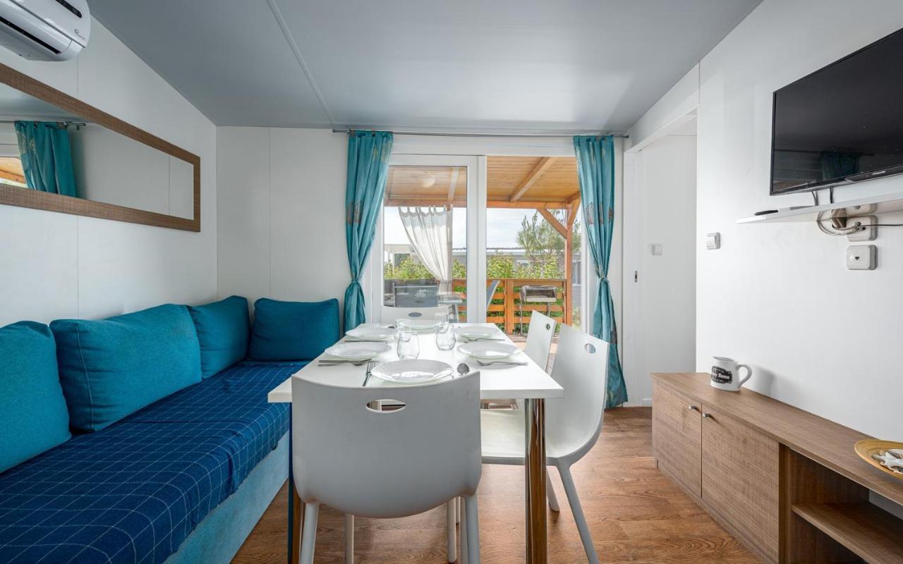 Panorama Mobile Homes In Camping Park أوماغ الغرفة الصورة