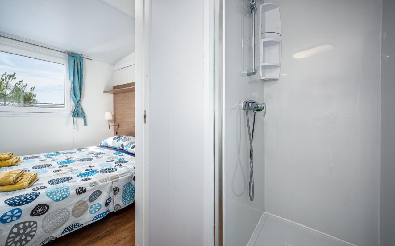 Panorama Mobile Homes In Camping Park أوماغ الغرفة الصورة